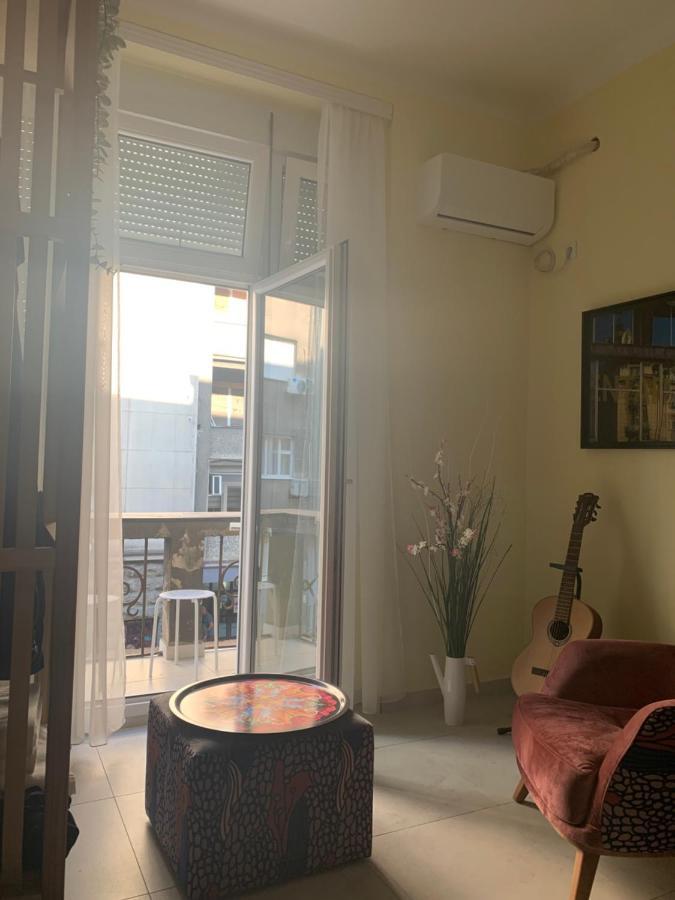 Sunlit Artist Studio Belgrado Exterior foto